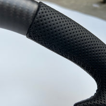 Load image into Gallery viewer, CCexcellent For Subaru Forester 2008/2009/2010/2011/2012 carbon fiber steering wheel
