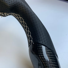 Load image into Gallery viewer, CCexcellent For Nissan GTR R35 2009 2010 2011 2012 2013 2014 2015 2016 carbon fiber steering wheel