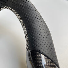 Load image into Gallery viewer, CCexcellent For Nissan 2011 2012 2013 2014 2015 2016 2017 Juke carbon fiber steering wheel