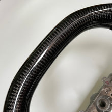 Load image into Gallery viewer, CCexcellent carbon fiber steering wheel for for Mitsubishi EVO 2019+