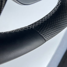 Load image into Gallery viewer, CCExcellent For Ford Expedition/F150/F250/F350/F450/F550/F650/F750 2015-2021 carbon fiber steering wheel