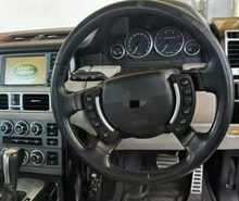 Load image into Gallery viewer, CCExcellent For Land Rover Range Rover L322 2003-2012 Real Carbon Fiber Steering Wheel With Heating Function
