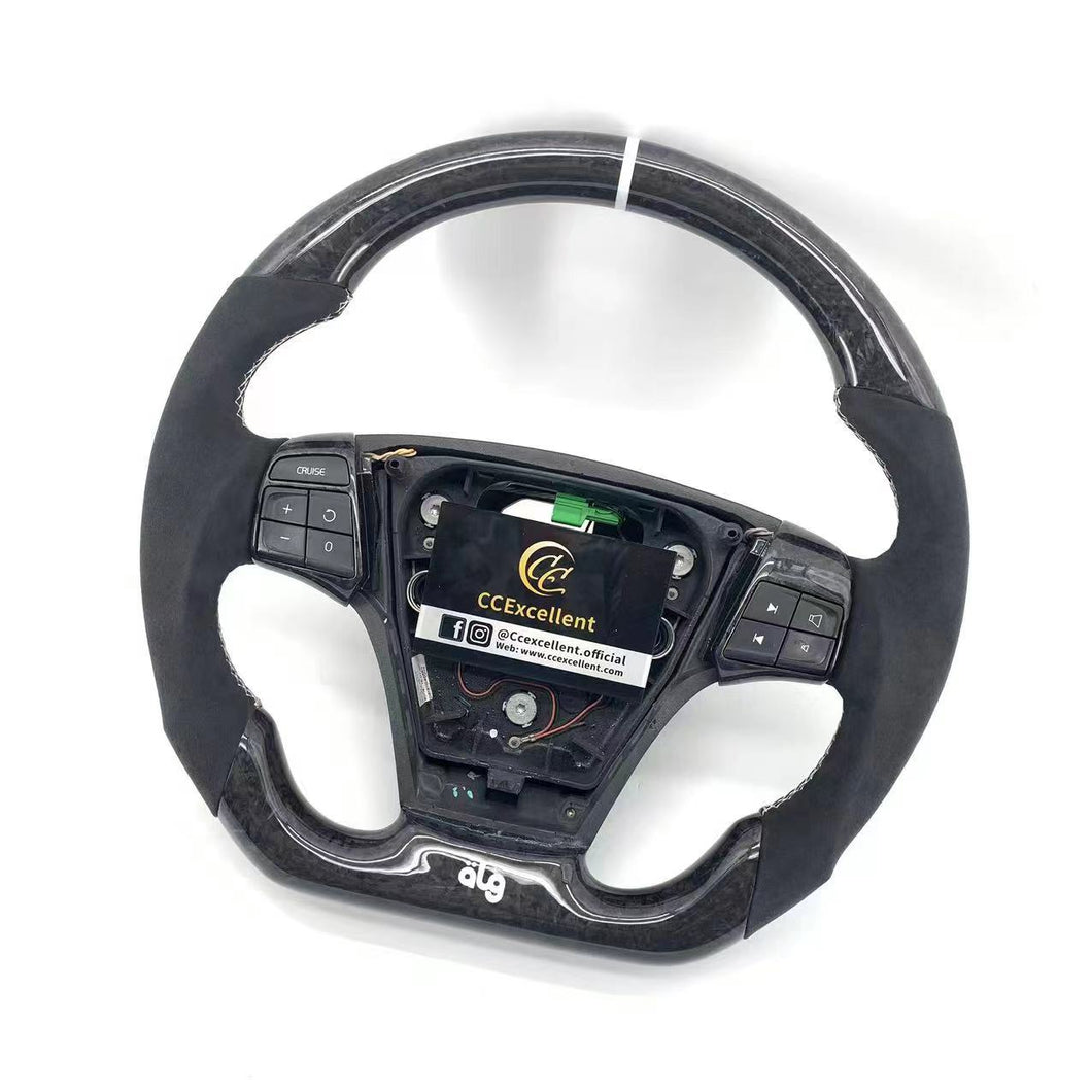 CCexcellent For S40-2018 volvo carbon fiber steering wheel with white tripe